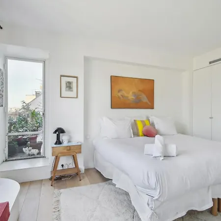 Avec Balcon Design Par Fleur Delesalle 6 Pers *