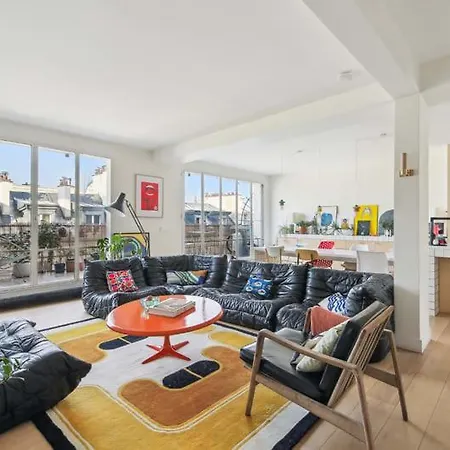 Daire Avec Balcon Design Par Fleur Delesalle 6 Pers Paris