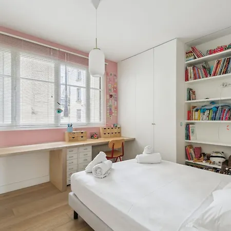 Daire Avec Balcon Design Par Fleur Delesalle 6 Pers *